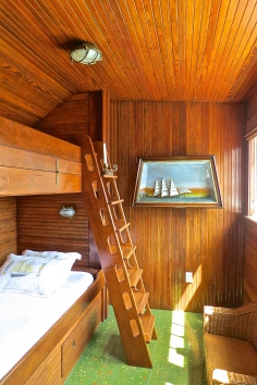 Nautical Guest Bedroom