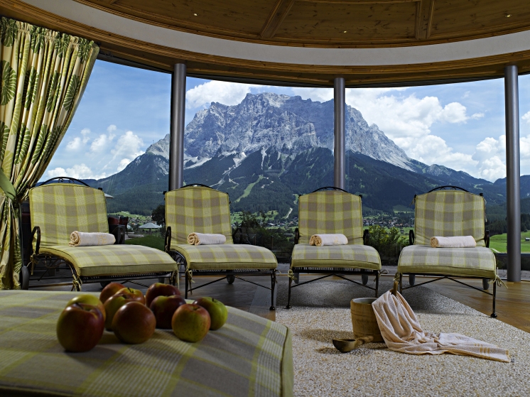 Hotel Post Spa Relaxation Area With The Zugspitze In The Background